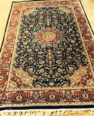 Persian Hand Woven Rug - 100% Wool Pile